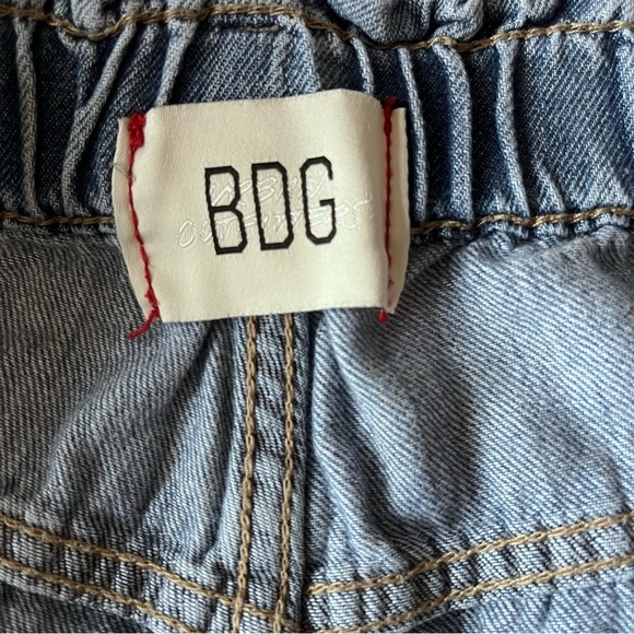 BDG Urban Outfitters Carpenter High Rise Wide Leg Light Wash Size‎ XS - Picture 3 of 16